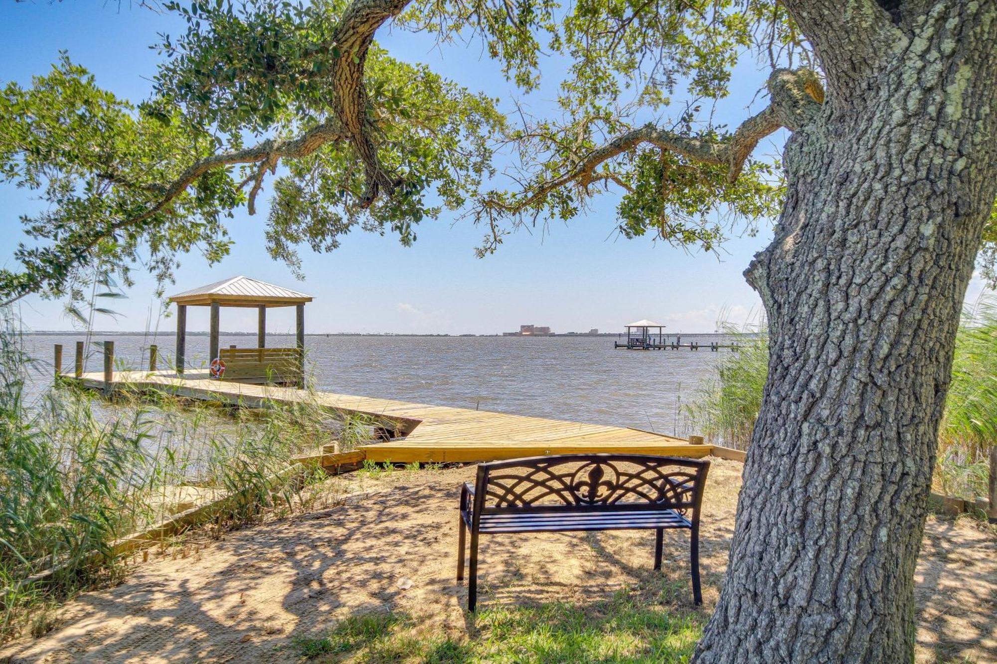 Historic Biloxi Bay Cottage With Beautiful View Ocean Springs Exterior photo